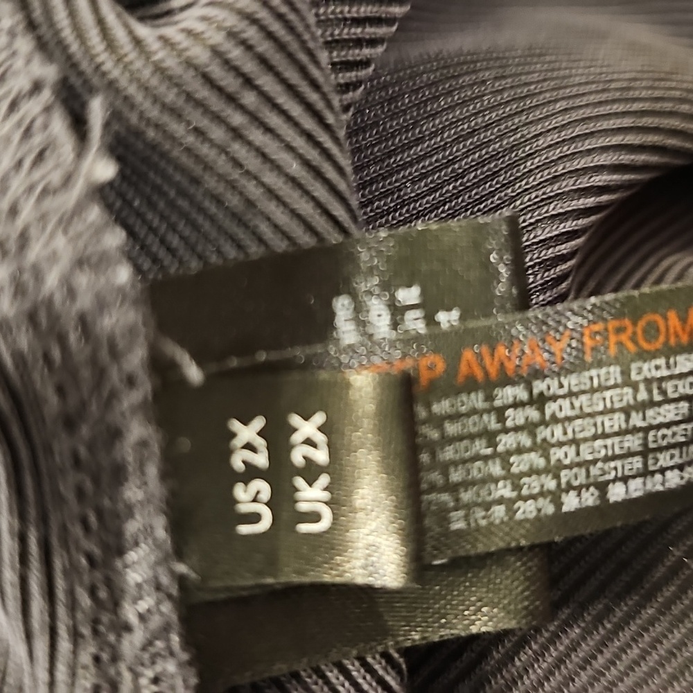 Stylish Billie Cupro Black Jumpsuit with Ruffle Straps From  Anthropologie - Picture 10 of 11